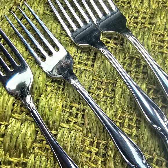 Oneida Strathmore Dinner Forks 7" stainless scrolls classic romantic timeless el - Picture 7 of 8